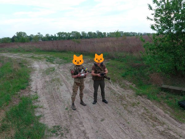 Оператори дронів фонду Yellow-Blue Image